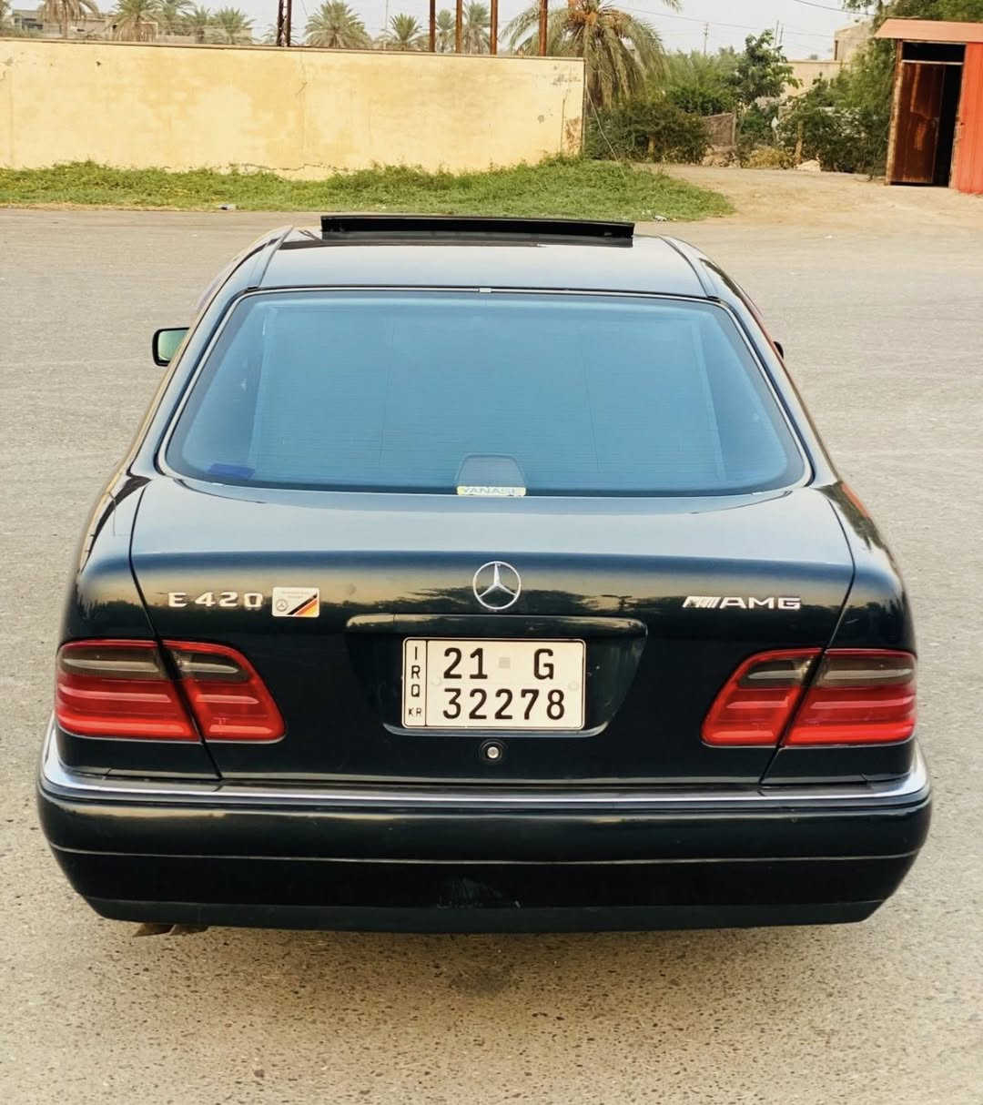 للبيع سيارة مرسيدس أم عيون 420 V8 سلندر، موديل 1997، رقم السليمانية وباسمي.

السيارة مجهزة بالكامل ومتعوب عليها، تخم جديد وحدادية كاملة مع تايرات جديدة، وماشية مسافة قليلة. الداخلية بحالة ممتازة ونظيفة جداً.

السيارة شرط، وأفضل من الصور، ولا توجد فيها أضرار أو حوادث. تم صبغ صفحة واحدة فقط لأغراض تجميلية. الضرر الوحيد كان في الباب الخلفي وتم تبديله.

أتحمل مسؤولية كلامي بالكامل 

العنوان: صلاح الدين – قضاء الضلوعية.

السعر: 130 وبيها مجال للطيبين

للاستفسار:

***********

***********

