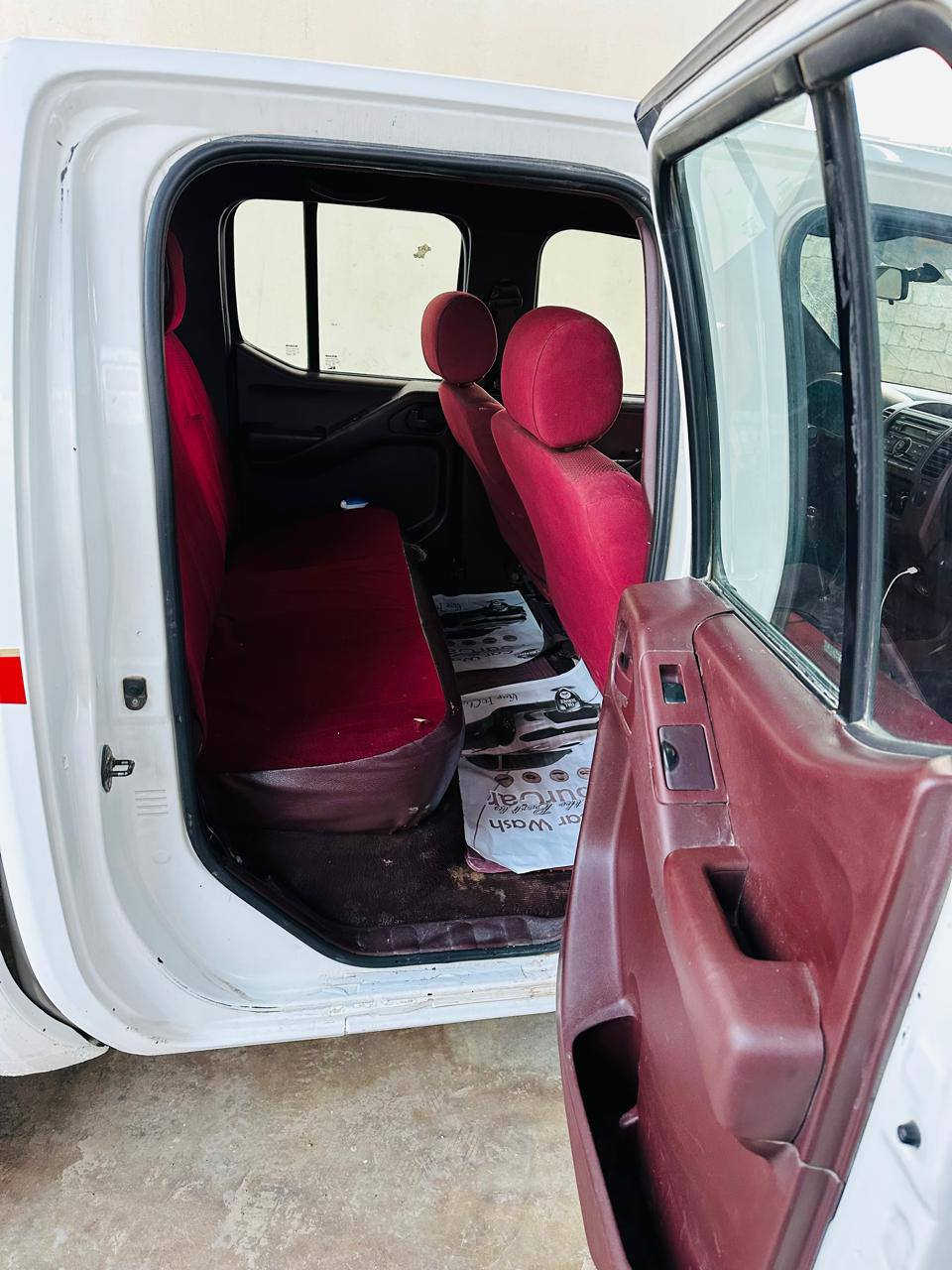 السلام عليكم 
للبيع نيفاره 
موديل 2008
كير عادي 
محرك كيرر شرط 
كهربائيات كلها شغاله 
السياره بيها صبغ جاملغ وربع البونيد 
رقم صلاح الدين سنويه نافده 2023
السعر 85وبيها مجال للشراي
الاتصال ***********
مكان السياره كركوك الحويجه ناحيه العباسي
