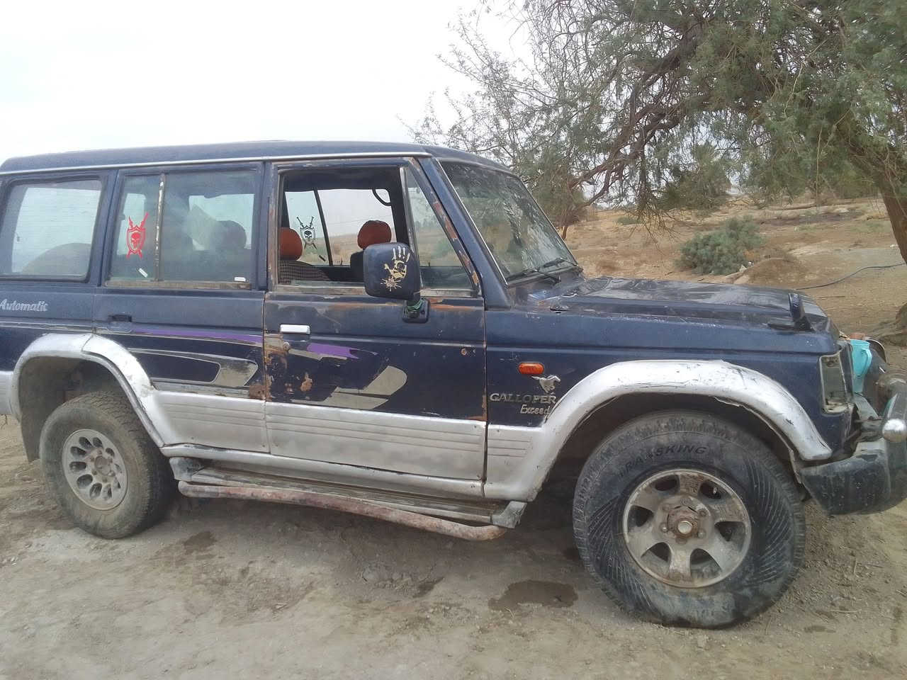 السلام عليكم 
للبيع 
لاندكروز كالوبر موديل 96 فحص مؤقت صلاح الدين معامله كامله السعر 20 وبيهه مجال مكينه كاز 
بيهه خيط بخار قليل كير أبلادي شرط 
مكان محافظه الديوانية قضاء ال بدير 
رقم أتصال خط واتساب ***********
ادمن وافق من رخصتك
