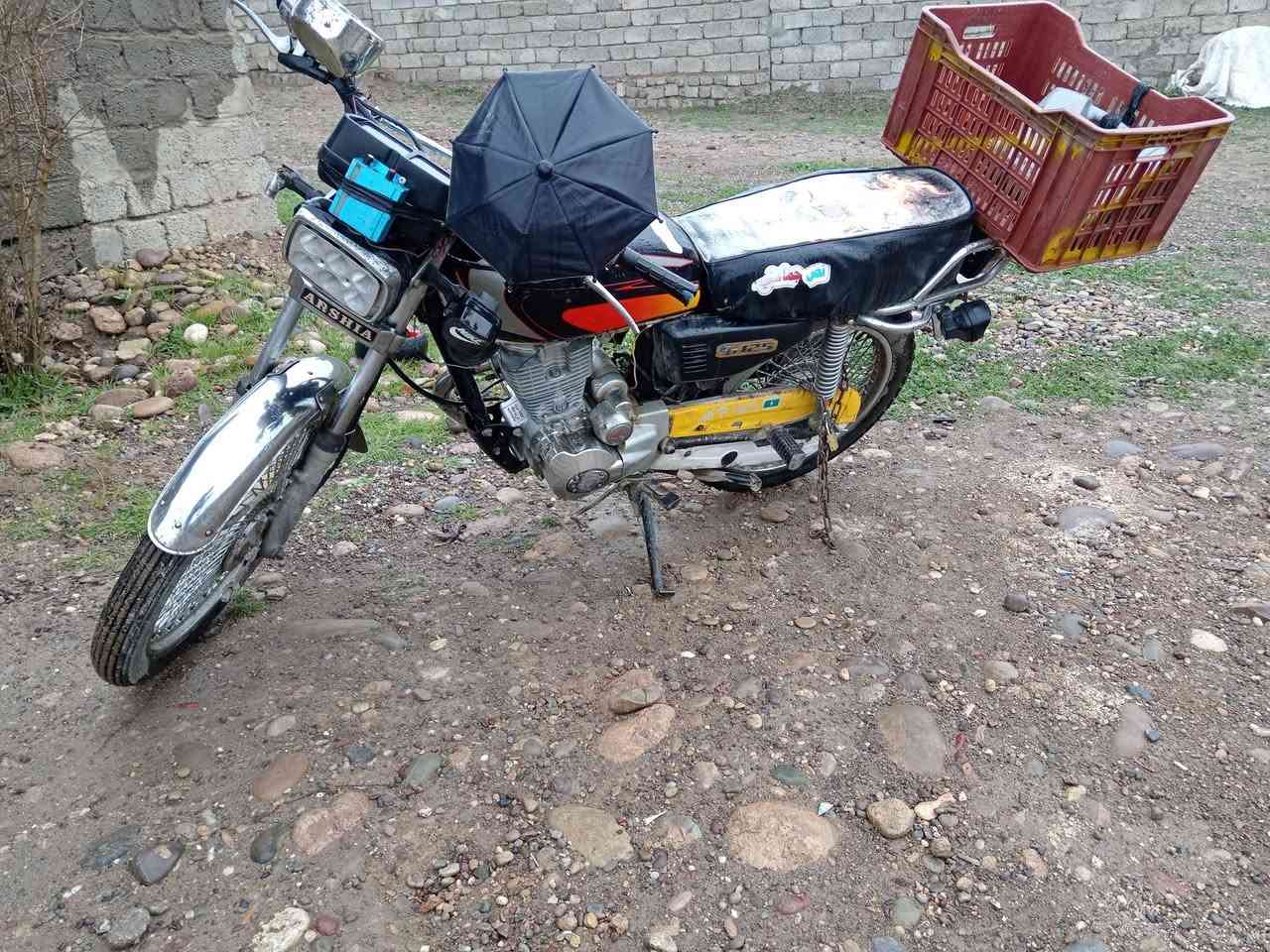 سلام عليكم
ماطور للبيع او مراوس بجهاز

سعر350بيهه مجال

***********
