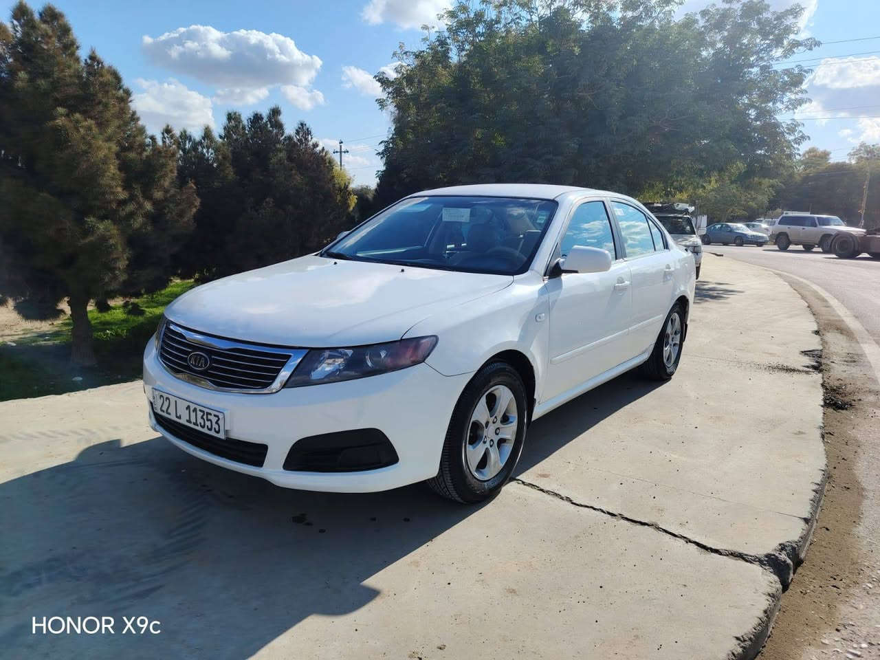 سلام عليكم للبيع كيا او بتيمه 2010 خليجي كير عادي محرك 2400 بيها صبغ مكانات ابيعلك عام دواخل مكفول شرط بمسي سنويه لل 29 تخم تاير جديد صدر كله جديد دينار مذب علي نضيف مامخلي بي نقص سياره مال بيت سعر 80 وبي مجال استفساراكثر تصل ***********
