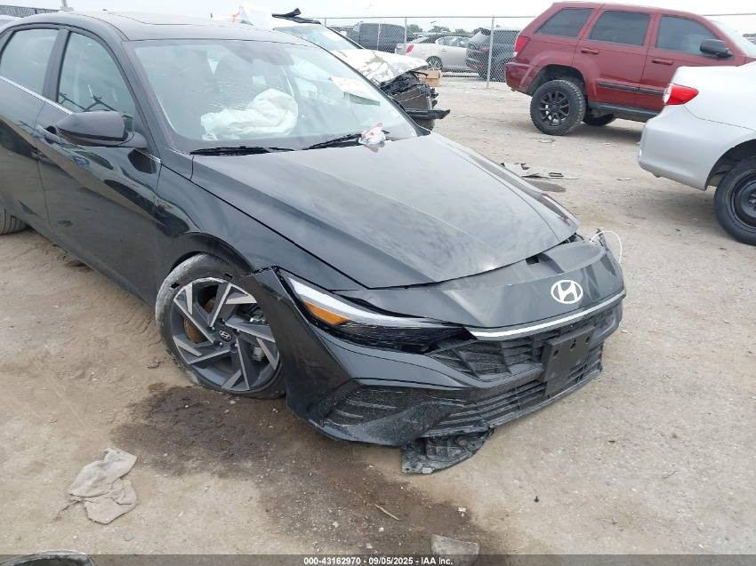 السلام عليكم الانتره ٢٠٢٥ فول مواصفات ماعده الكشنات مخمل
مده الوصول ٣٠ يوم حالياً سياره بالطريق
وارد امريكي السعر ١٠٨  واصل العقبه
الاستفسار رقم الهاتف *********** مكانى بغداد بغداد, العراق
