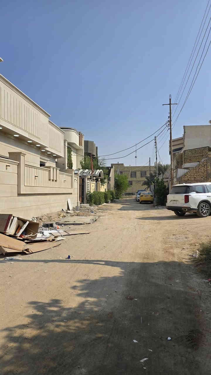 قطعه طابوا اسهم للبيع المساحه 292 تبعد 300 متر عن مستشفى التركي شارعها 10 متر ***********
