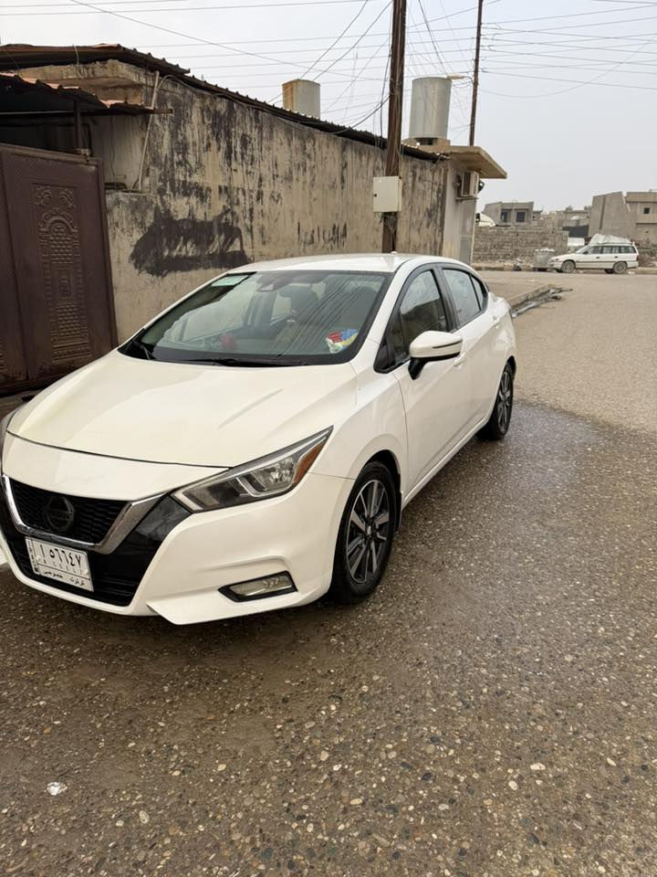 📣 للبيع: نيسان فيرسا 2020 SV - بحالة شبه زيرو
النوع: نيسان فيرسا (Nissan Versa)
الموديل: 2020
الفئة: SV (مواصفات مميزة)
اللون: أبيض صدفي (Pearl White) - لمعة ملكية مميزة جداً
المسافة المقطوعة: 35 ألف ميل فقط (ماشي قليل جداً)
✨ أهم المواصفات والمميزات:
• المحرك: 1.6 لتر، 4 سلندر (قمة في الاقتصاد بالوقود).
• التكنولوجيا: شاشة لمس كبيرة، دعم Apple CarPlay و Android Auto، تحكم ستيرن كامل.
• الأمان الذكي: رادار أمامي مانع للتصادم، تنبيه خروج عن المسار، رادار جانبي (نقطة عمياء).
• التشغيل: نظام تشغيل بصمة مع دخول ذكي للأبواب.
• التصميم: ويلات ألمنيوم أصلية قياس 16 إنش، مرايا جانبية بإشارات ضوئية.
🛠 حالة السيارة (الضمان والصدق):
• الحادث: حادث بسيط جداً (خشم البونيد فقط) موضح بالصور قبل التصليح.
• التصليح: تم التعديل والصبغ، والباقي كفالة عامة.
• المكانيك: المحرك، القير، التبريد، والمنظومة الكهربائية بشرط الفحص (شبه جديدة).
• الداخلية: نظيفة جداً وبحالة الوكالة.
📍 الموقع: كركوك (المعاينة متوفرة في المنطقة الصناعية أو حسب الاتفاق).
💰 السعر: 128 ورقة (قابل للتفاوض البسيط للجادين).
📞 للتواصل والاستفسار:
يرجى الاتصال على الرقم: [***********]
أو المراسلة عبر الواتساب مباشرة.
