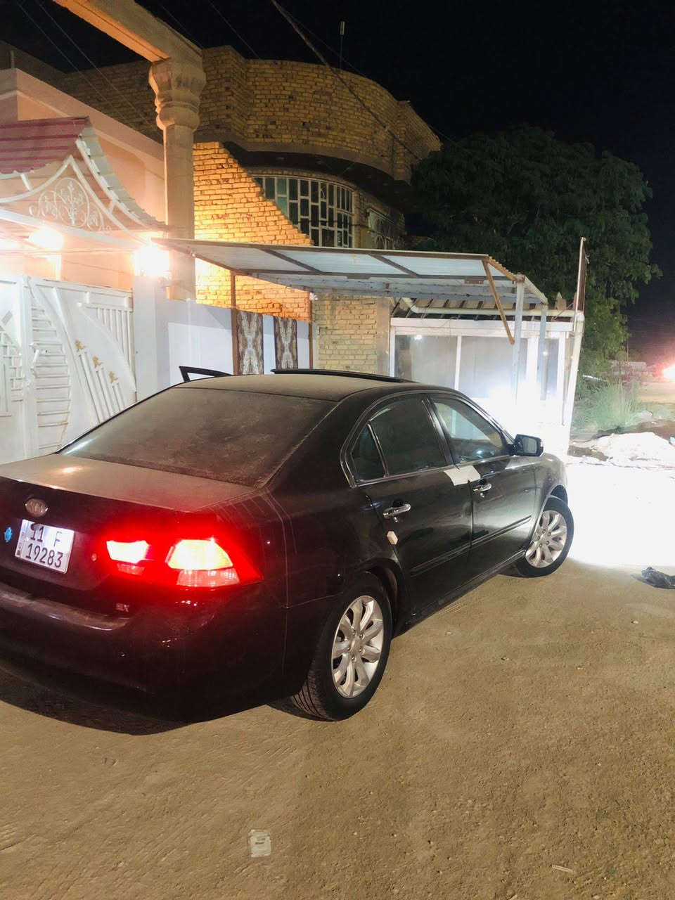 السلام عليكم اوبتمه مديل 10 البيع رقم بغداد بسمي خليجي سياره كفاله سياره جديده معنه الكلمه  وبلاديه كير مكينه حداديه شرط كوله جديد تخم تاير جديد تبريد تدفئه شغال سياره فول ماعده البصمه فتحه سقف اشاير بل مري تحكم ستيرن جهتين مري شفط كهرباء  برده خلفيه سلايد بلاديه سياره مال جناي ماتذب عليه ربع دواخل شرط شركه كفاله من فتح وتبديل والضربه مكينه الفين البيع فقط بدون مراوس وبدون اقصاد سعره 125 وبيه مجال الي مو شراي لا يعلق ولا يخابر ولا يعامل مكان سياره الدوانيه قضاء عفك الاستفسار اتصل على رقم ***********
