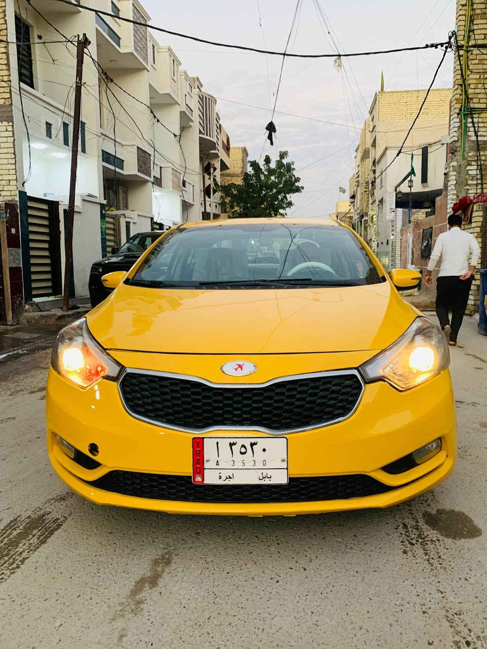 سلام عليكم كيه فورتي صبغه جديدة صدر جديد مكينه كير مكفولات تبريد ثلج سياره بسمنه موديل 2014 مكينه دوش حادثه جاملغ امامي بدون دواخل رقم بابل مشروع وطني مكاني بغداد الكرخ السعر 105بيها مجال قليل ***********
