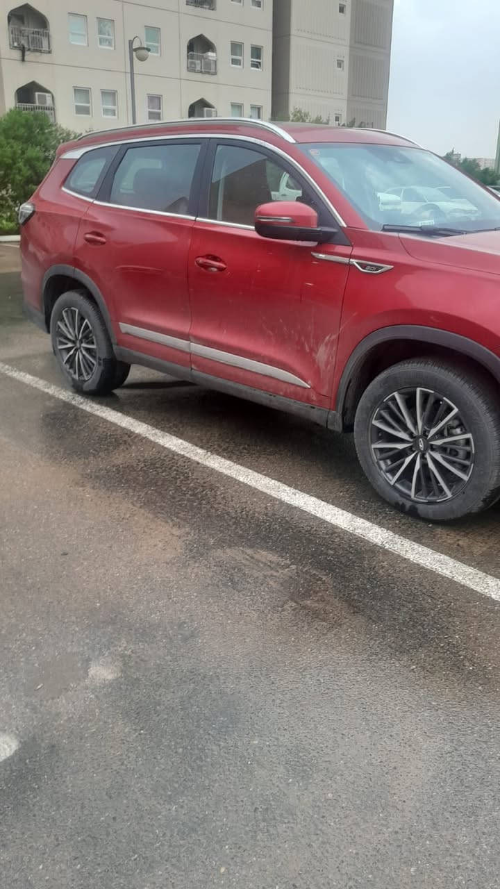 السلام عليكم من رخصه ادمن الكروب  عندي تيكو ٨برو ماكس انتلجنت كامل مواصفات ٢٠٢٣ ماشيه   ٥٠٠٠كم وهذا رقمي ***********
