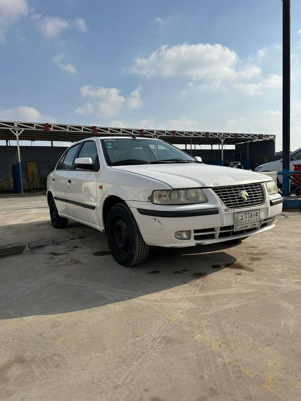 سلام عليكم
سمند 2011
رقم بغداد بأسمي تحويل مباشر
بيه جاملغ جهة السايق تبديل وصبغ فقط
باقي البدي مكفول من الصبغ
مكينه مفتوحه بدون بخار
گير سليم
السعر ٤٣ وبي مجال
عنوان كوت
***********
