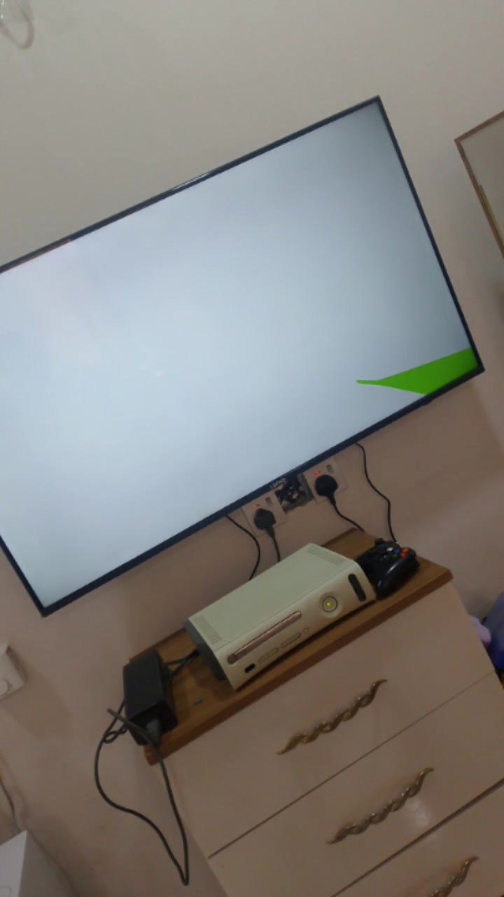 عندي هذا الـ Xbox الفات عطل كارت الشاشة، مرات تطلع صورة ومرات ما تطلع، أريد أبيعه فحم كامل ويه الهارد ومحولته الأصلية." السعر 40وتوصيل مجاني


**إذا كنت صاحب هذا الإعلان وتريد حذفه لأي سبب، رجاءا أرسل رسالة إلى الدعم الفني**