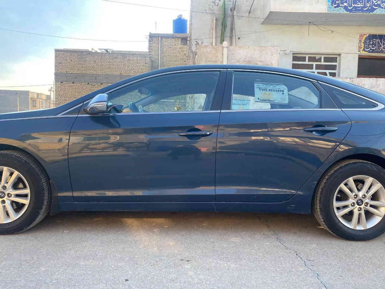 سلام عليكم سوناتا للبيع مكينة ألفين وأربع  ميه سيارة كير ومحرك جدد  موديل 2015 أرقام وسنويا مجددات سيارة باسمنه سونار موجود ب نشر  السعر 125 العنوان واسط العزيزية الاتصال ع رقم الهاتف فقط ***********
