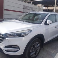 للبيع توسان 2018 خليجي ماشيه 105الف بيه ضيغ بنيد وجماملغ السعر 160ورقه...