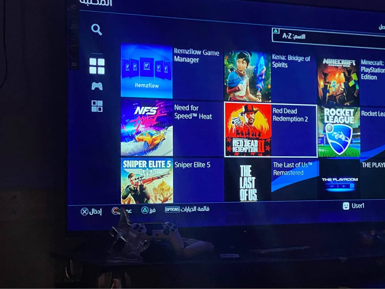 بلي فور برو مهكر
ذاكره واحد تير 1t 
العاب ٣٠ لعبه تقريباً 
جوستكات اصليه
مكفول لوك ستيكر لتواصل خاص او على عرقم
*********** عمارة, ميسان
