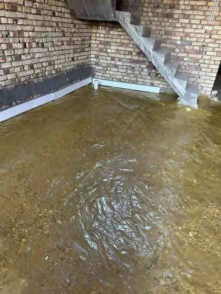 السلام عليكم اي احد محتاج خباطه صب ارضيات ممرات بيوت اساس دنك كراجات سياجات صحيات مخازن وتدخيل السبيس وحدله شغل درجه الأولى الاتصال على الرقم ***********‬‏ وبخدمتكم
