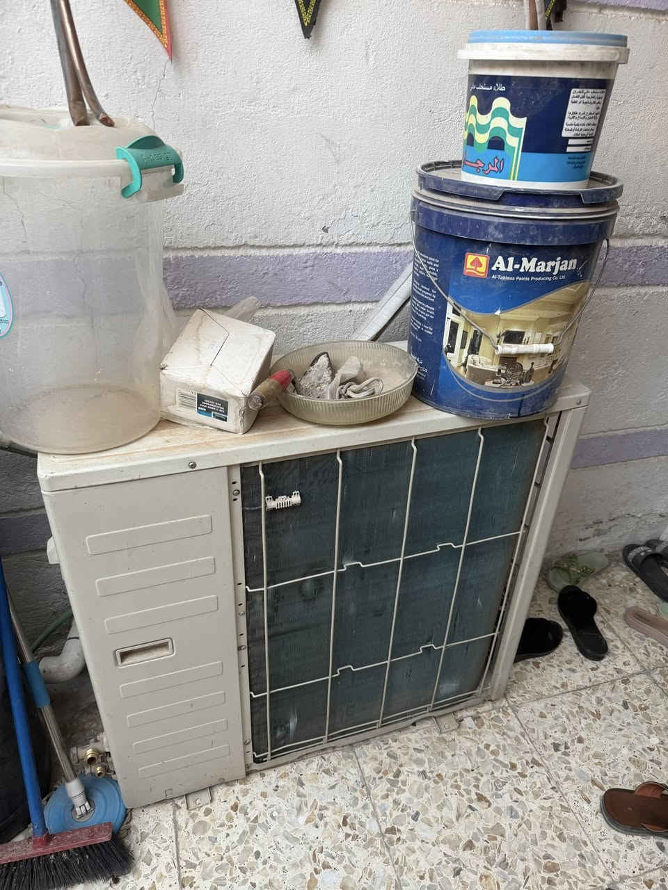 سبلت الحافظ البيع كلش نضيف كلشي ما بي السعر 550 و بي مجال العنوان الدولعي *********** و وتساب

