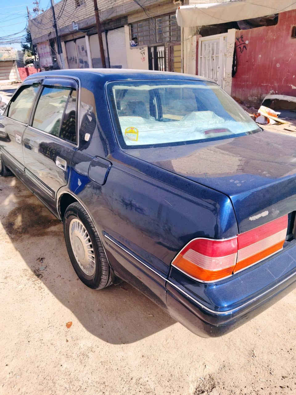 سلام عليكم  رأس ثور تكم  مديل 1998 لون نيلي رقم كربلاء الإنكليزي محرك2500 تبريد ثلج تخم تاير جديد سعر 75 مكان النجف  
 رقم هاتف  ***********
