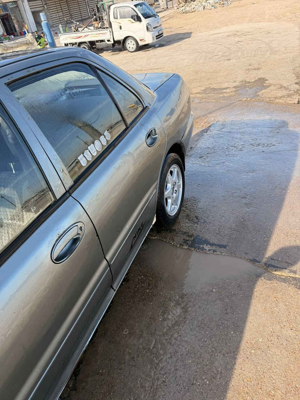 السلام عليكم بروتون للبيع 2005 سياره بلاديه بدون صبغ كير اوتو تبريد ثلج تخم تاير سعرها 50 
***********
***********
الكورك بي واتساب
