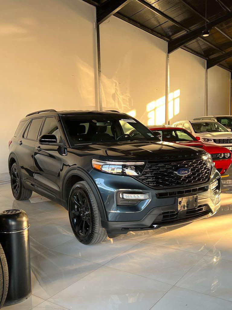 النوع : فورد اكسبلورر 

الفئه : ST line 4WD

الموديل : 2022

حجم المحرك : 4 سلندر 2300cc توربو 

كير بوكس : 10 سرعات

اللون : نيلي (( حبري ))

العداد : 46 الف مايل فقط 

الضرر : قبغ الصندوق فقط 

الأيرباكات : سليمه 100% 

المواصفات :
- دفع رباعي للعجلات 4WD
- كامرات 360 درجه ( كامرا اماميه و خلفيه و جوانب)
- تدفئة  كشنات اماميه 
- هيتر ستيرن 
‏Auto hold 
نظام المساعده على المنحدرات
رادارات اماميه و خلفيه و جانبيه 
تحديد مسار 
كشنات جلد مع قماش كنتارا 
تحكم كهرباء الكشنات الاماميه
مناخ منفصل للتبريد و التدفئه
شحن تلفون لاسلكي
نظام قفل passcode من خلال باب السائق 
أضوية ترحيب جانبيه 
مرآة جانبيه كهربائيه 
نظام سستم السماعات Bang&Olufsen
‏Electric brake 
صندوق كهربائي
حساسات خلفيه
بصمة تشغيل
بصمات أبواب 
تشغيل عن بعد 
7 وضعيات قياده
مغلفه ppf بالكامل
للاستفسار ع الأرقام التاليه 

*********** للاتصال

*********** واتساب موصل, نينوى
