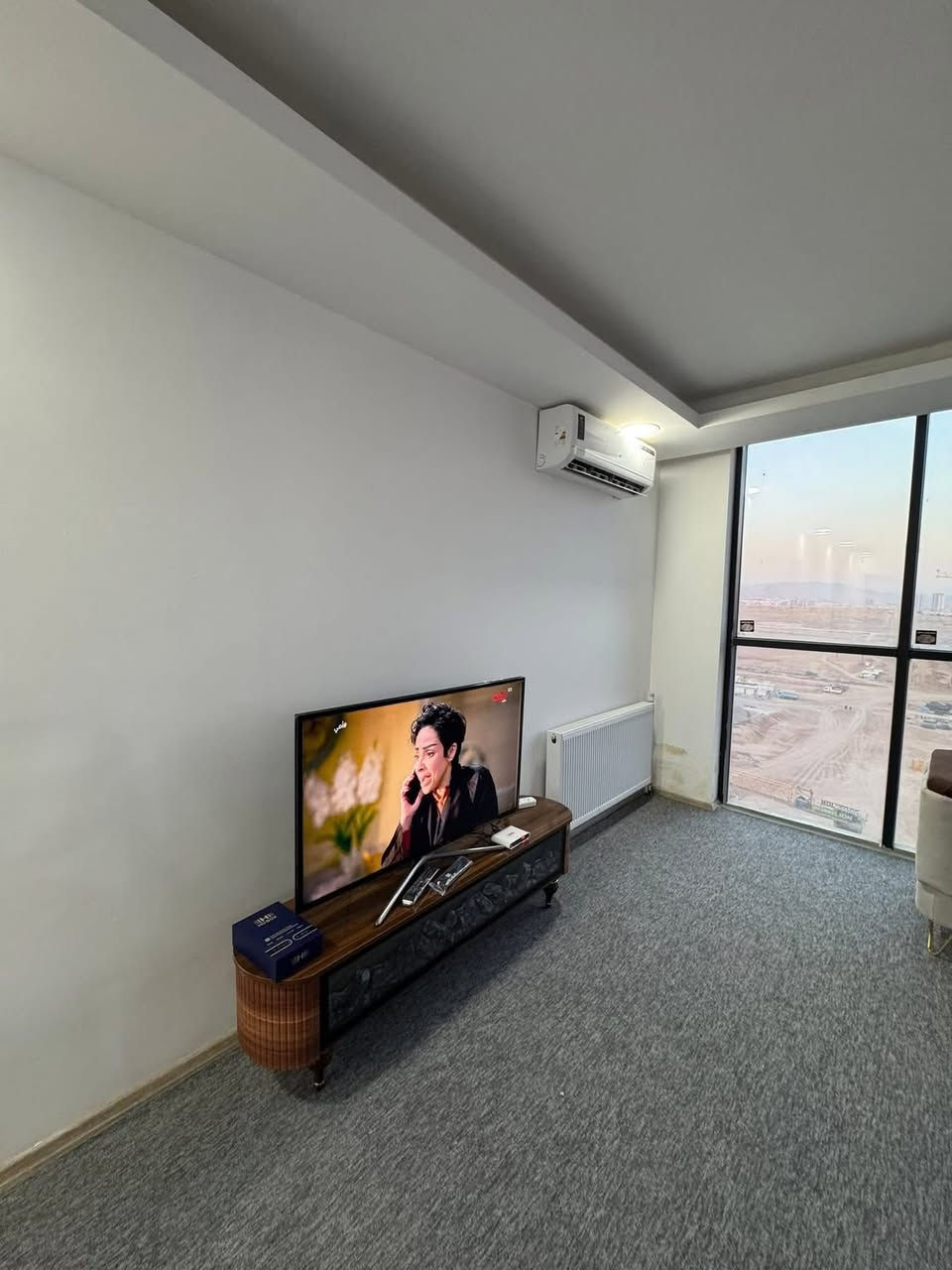 🏢 شقة للبيع مع الأثاث الكامل – مشروع القرية الفرنسية 2

📍 العمارة 4 – الطابق 19
🌅 واجهة بانورامية مميزة
🏠 شقة خارجية
🧭 اتجاه شمال شرقي
🛋️ تباع مع الأثاث الكامل

💰 السعر: 6 دفاتر و90 ورقة، وبيها مجال للجادين.

📞 للاستفسار والتواصل:
***********
***********

المعاينة متاحة للمهتمين.
