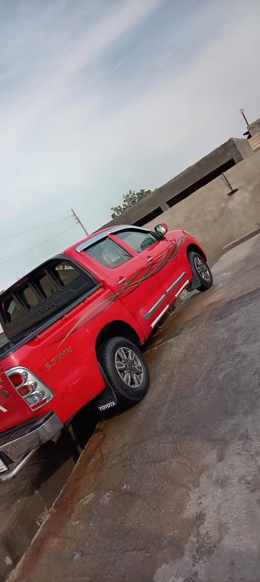 هايلوكس 2011 رقم بصره بسمي بدي مكفول من الصبغ والتبديل محرك كير جدد تخم تاير برجستون قبل شهر شادهن منضومة تبريد جدد كير عادي
وباقي التفاصيل والسعر اتصلو برقم راعيه أنه مكلف بنشر
رقمه***********
