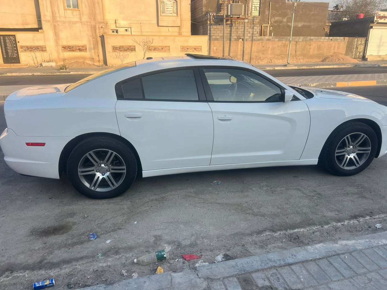 جارجر 2012 سياره جديده فتحا جاهزه من كلشي للبيع السعر 85
تلفون 

***********
