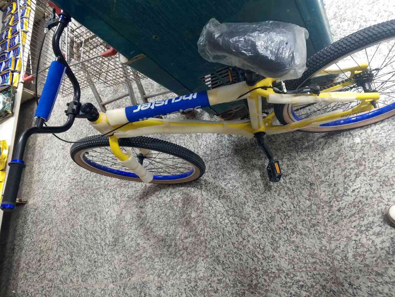 بايسكل البيع جديد مكان الكوت ***********
