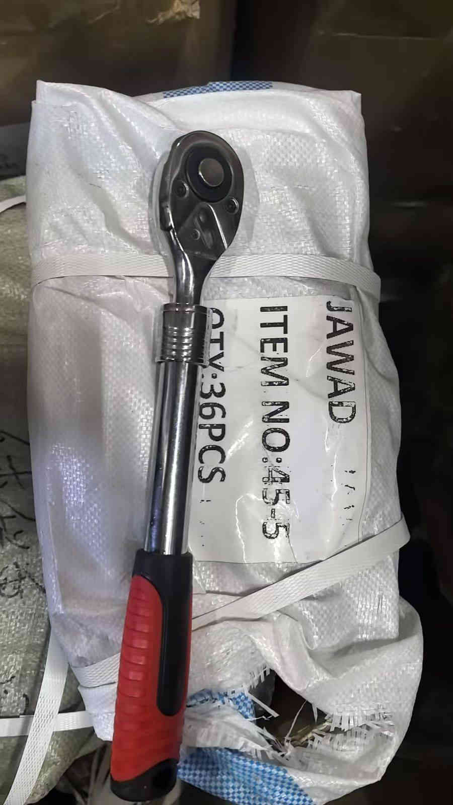 غراض لبيع  ميسان  زيوت  قرب  محطه    ***********
