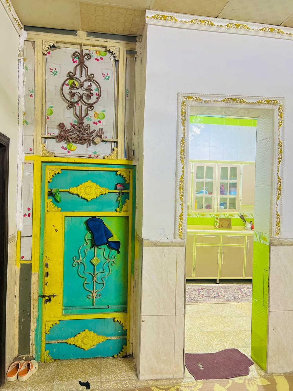 بيت طابقين للبيع مساحة 130م في منطقة بستان ال جايد بناء طابوق مسلح رباط ولنتن  الطابق الثاني واصل للشبابيك 
 (((((((الشارع تبليط وبي كل الخدمات مجاري )))))))
سعر مناسب كلش
للأستفسار ↙️⬇️↘️التواصل 
🏠🏠🏠🏠🏠🏠🏠🏠🏠🏠
***********📞
