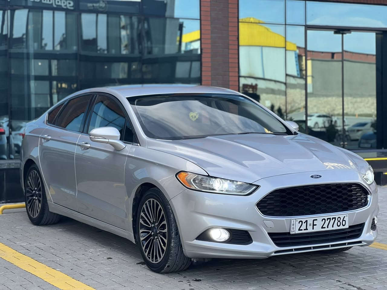 فۆرد فیوژن     2016 se
٣شاشەیە 
شاشە گەورەیە 
ویل تیتانیۆم
سەیارەکە 62000mil ڕۆشتوە 
پاش و پێشی کەپسە سەیارەکە 
ئێرباگ هیچی نەتەقیوە 
سەنەوی تازەیە تاکو2029 
ژ.م/***********
