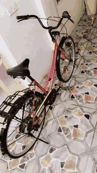 سلام عليكم بايسكل للبيع حجم 26نضيف سعره 75عنوان بعقوبه تحرير ***********
