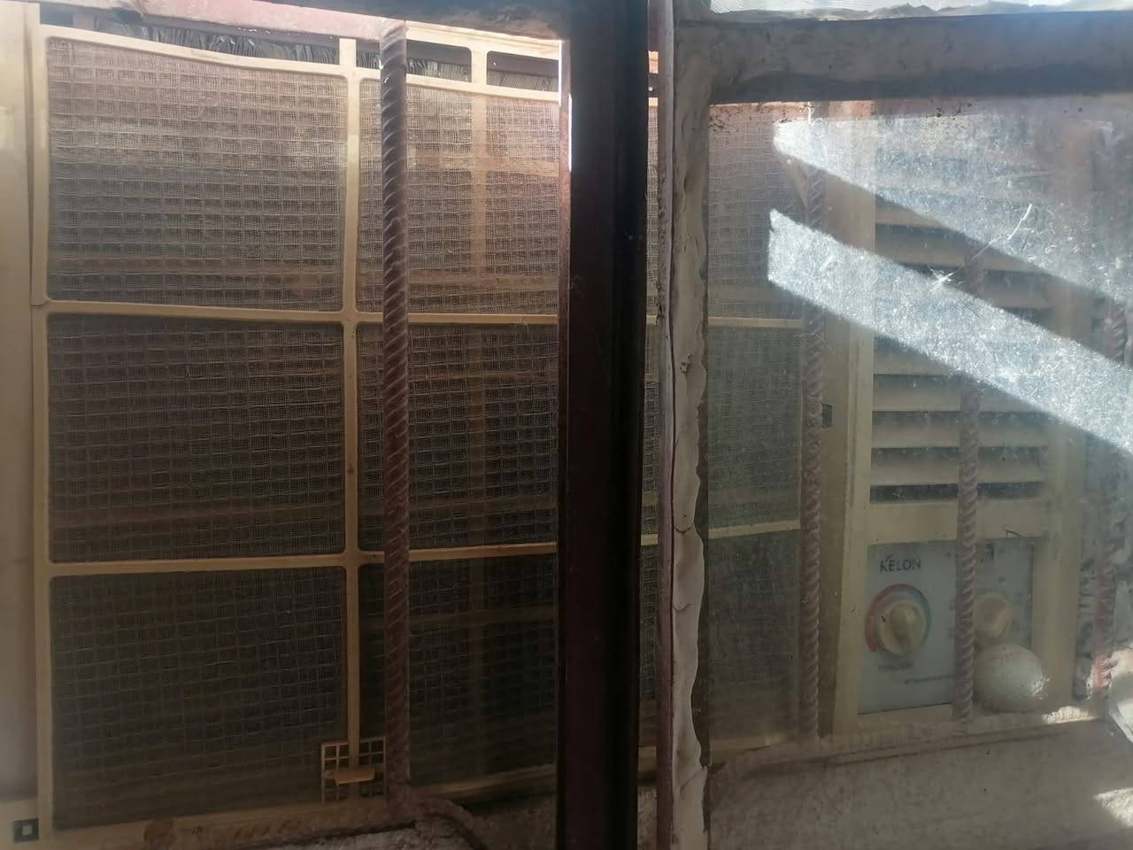 مكيف كيلون قديم شغال سعر 150وبي مجال


**إذا كنت صاحب هذا الإعلان وتريد حذفه لأي سبب، رجاءا أرسل رسالة إلى الدعم الفني**