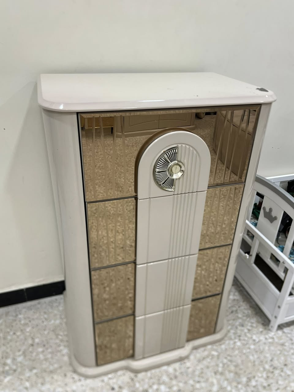 تركت هذه غرفة السعر تعال خاص *********** واتساب
