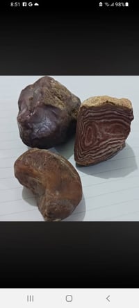 ملاقط • احجار • ادوات شخصية