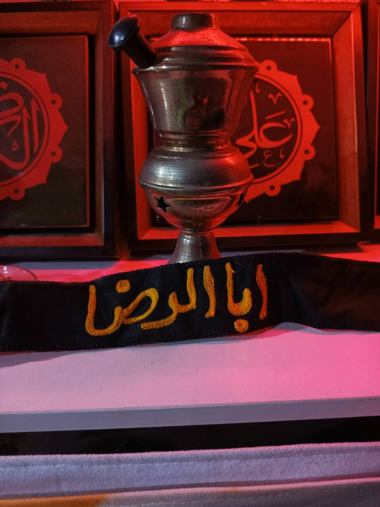 نوفر لكم وشاح رائس بمناسبه اقتراب مصيبه ✨ مَعْرِضُ الأَقْمَارِ المُحَمَّدِيَّةُ ✨
وِجْهَتُكُمُ الأُولَى لِلأَزْيَاءِ وَالمَطْبُوعَاتِ الفَاخِرَةِ

نُقَدِّمُ لَكُمْ مَجْمُوعَةً مُتَمَيِّزَةً مِنَ المُنْتَجَاتِ ذَاتِ الجَوْدَةِ العَالِيَةِ وَالتَّصَامِيمِ الفَرِيدَةِ:
✅ زِيٌّ تَفْصِيلٌ بِمُودِيلَاتٍ عَصْرِيَّةٍ وَمُتَنَوِّعَةٍ
✅ عِصَابَاتٌ بِأَشْكَالٍ وَأَلْوَانٍ مُتَمَيِّزَةٍ
✅ صُوَرٌ مُخْمَلٌ بِأَحْجَامٍ مُخْتَلِفَةٍ تُنَاسِبُ جَمِيعَ الأَذْوَاقِ
✅ بَدِيٌّ بِطِبَاعَةٍ خَاصَّةٍ وَفْقَ اخْتِيَارِكُمْ
✅ قُمْصَانٌ مُلَوَّنَةٌ مِنْ قِمَاشِ اللِّيفِيِّ الفَاخِرِ
✅ رَايَاتٌ مُطَرَّزَةٌ بِأَدَقِّ التَّفَاصِيلِ وَأَجْوَدِ الخَامَاتِ

📍 المَوْقِعُ: سُوقُ الشُّيُوخِ - شَارِعُ الصُّورَةِ
🚚 خِدْمَةُ التَّوْصِيلِ: مُتَوَفِّرَةٌ دَاخِلَ المُحَافَظَةِ وَلِجَمِيعِ المُحَافَظَاتِ الأُخْرَى

📢 بِإِشْرَافِ:
👤 حُسَيْنُ عَلِيٌّ – 📞 ***********
👤 سَجَّادٌ مَاجِدٌ – 📞 ***********

✨ نَعِدُكُمْ بِالجَوْدَةِ وَالإِبْدَاعِ فِي كُلِّ مُنْتَجٍ! ✨
💡 زِيَارَتُكُمْ تُسْعِدُنَا!
