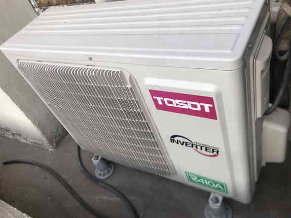 سبلت توسوت انفيرتر طن بس قطعه داخليه جبيره مو صغير  وسبلت ثاني طن عادي توسوت قطعه داخليه صغيره ***********
