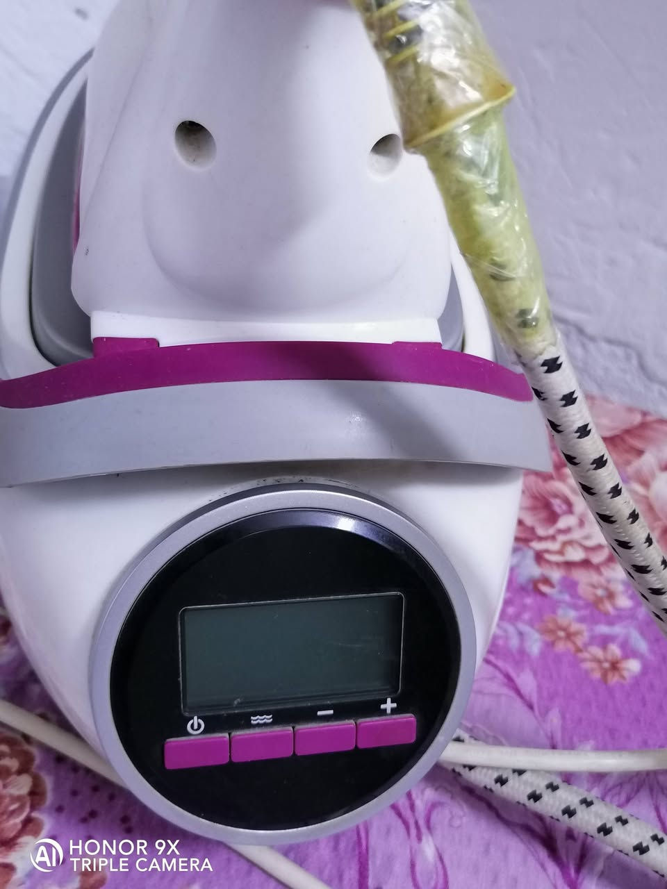 السلام عليكم أغراض للبيع
مجمدة عمودية مال كويت بالة شغالة فول شبكة خارجية السعر 225وبيهه مجال 
نورفة (أوتي بخاري) شغال ماركة أوربي السعر 100
مثرامة كاملة وشغالة الماني السعر 45


**إذا كنت صاحب هذا الإعلان وتريد حذفه لأي سبب، رجاءا أرسل رسالة إلى الدعم الفني**