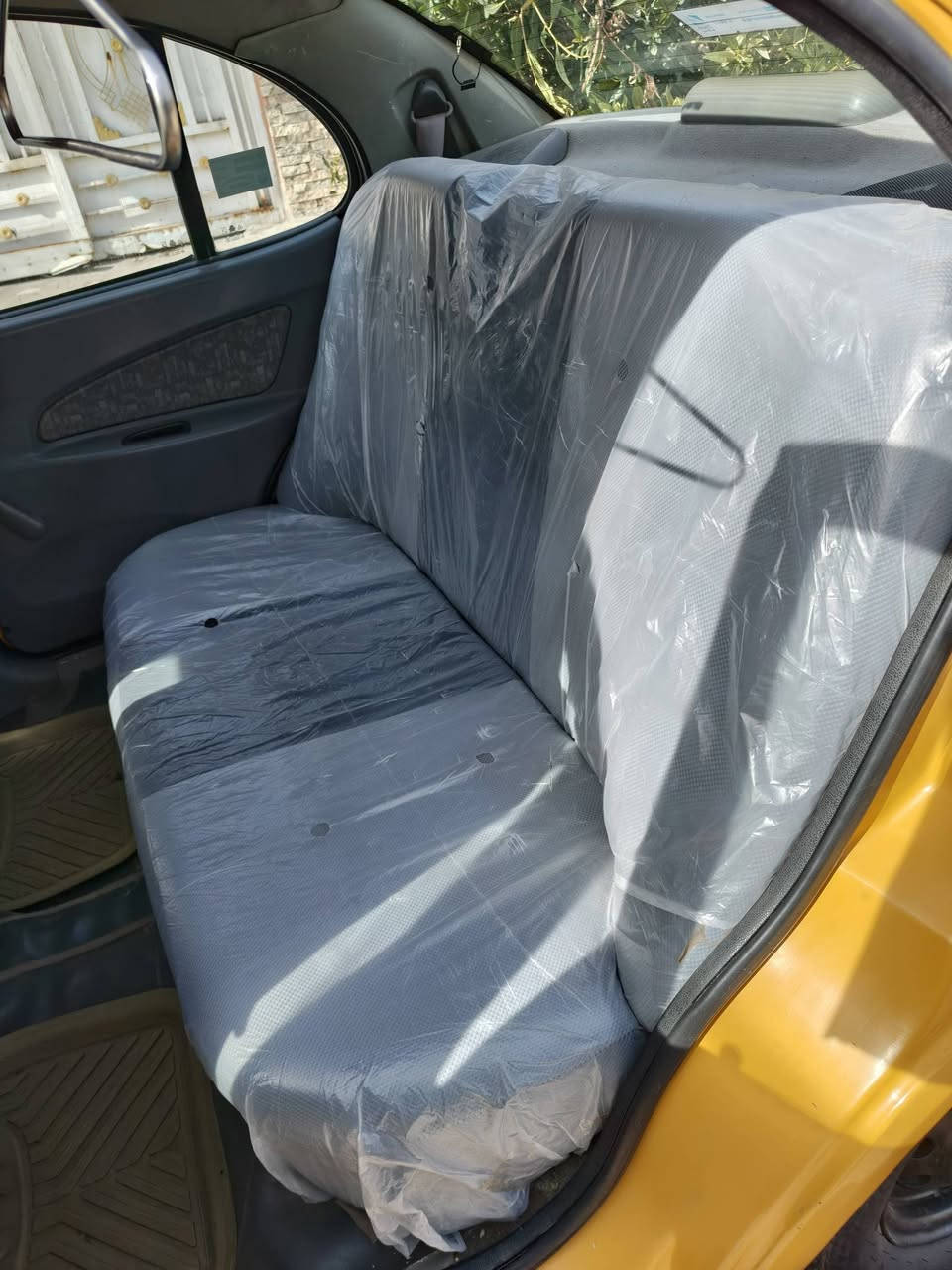 السلام عليكم طيبة موديل 2016 سنوية جديدة وهزة جديدة مكينة مكفولة وما بيها اي نواقص تبريد ثلج و خير من الله السعر ٣٨ وبيها مجال  العنوان/الشعب حي اور للشراي ***********
