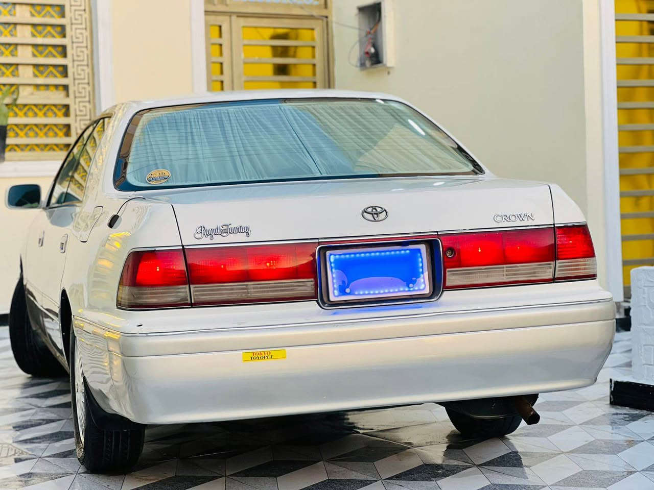 السلام عليكم للبيع راس الثور رقم بصره الانكليزي سنويه مجدده 2030 مكفوله من الكصه والنقل الجثه والضربه القويه مكينه وكير جدد حداده طخم تاير ويلكب جدد تبريد شغال سياره جاهزه كلش وجديده السعر 89 ورقه 🔒الاستفسار الرقم ‏***********‏ مكان السياره البصره تقاطع مصفئ النفط البصرة, العراق
