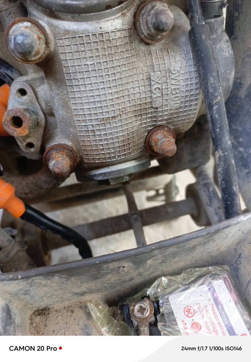 سلام عليكم دراجة منغولي 120 للبيع او مراوس دراجة كاملة مكينة خرسة بلادي كفرات اصلية حطيت صورة مكينة بل منشور  كهربائيات دراجة نقصة بس راجز مال سلف فقط 425 بيعة مجال قليل المكان دورة المكانيك هاذة رقمي *********** بي وتساب
