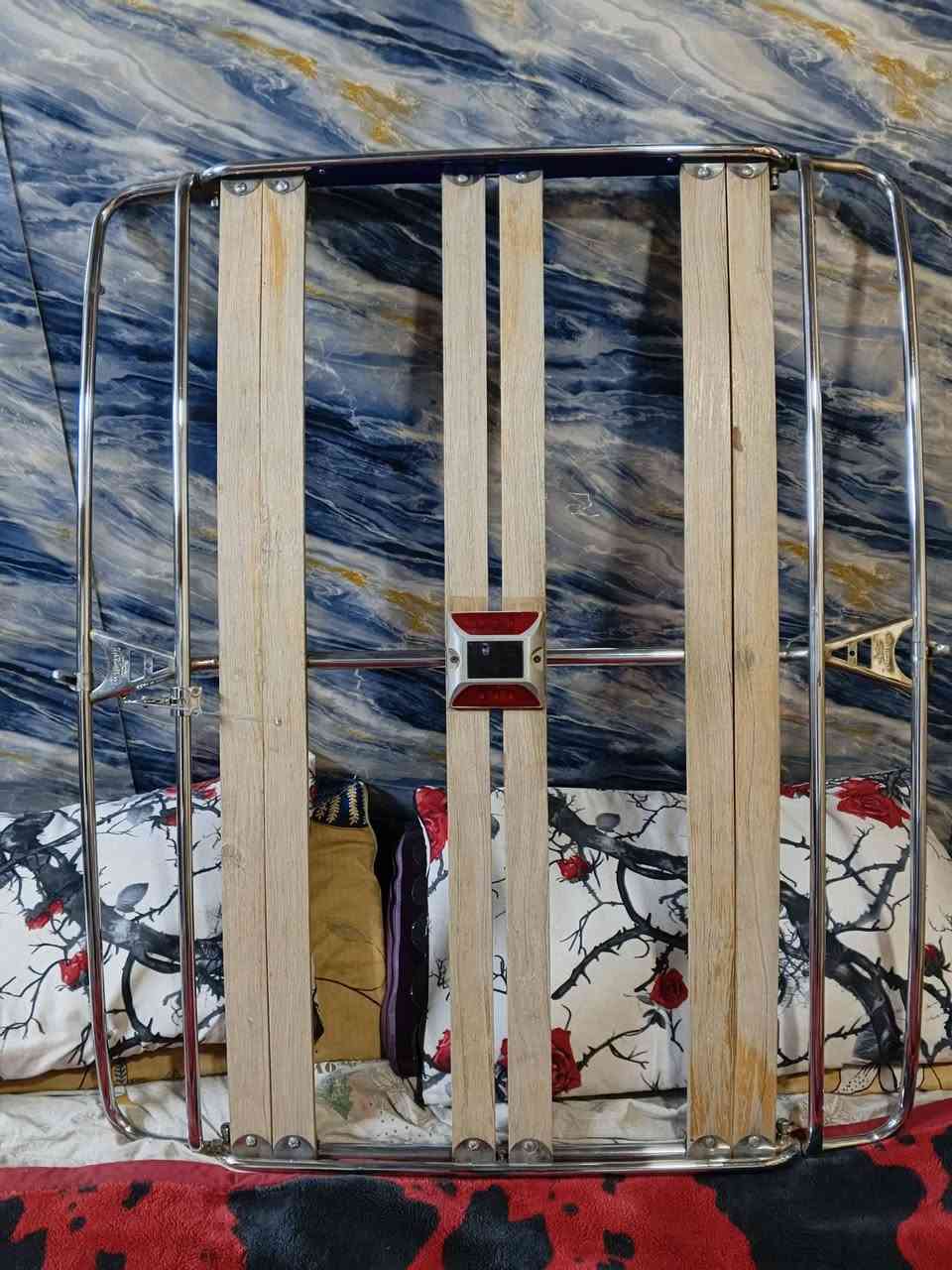 السلام عليكم سيبايه حيدر السحارة الطويلة مال سمند للبيع السعر 150 وبيهه مجال مكاني بغداد حي طارق ***********
