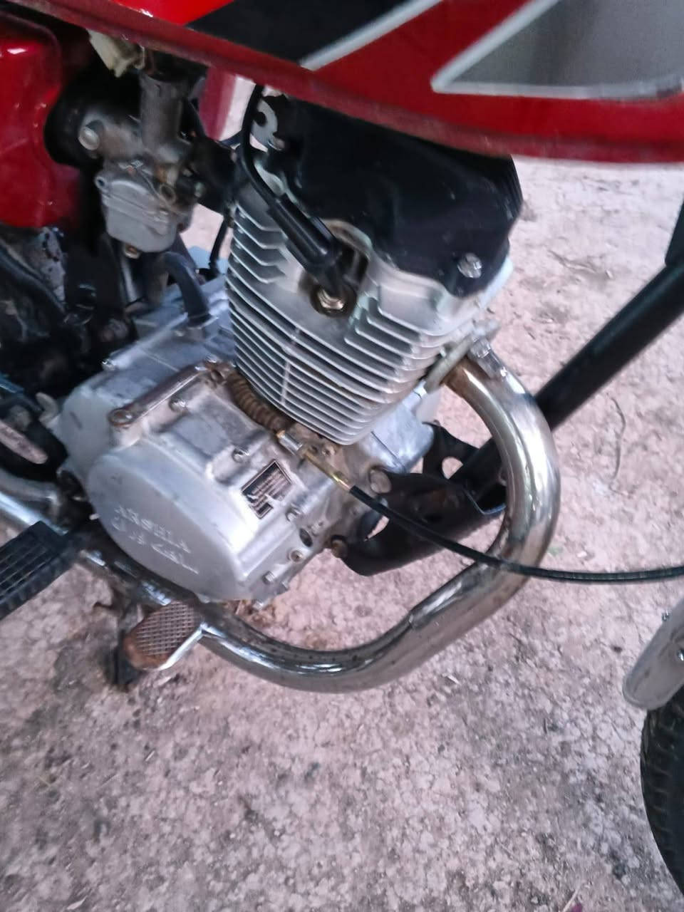 سلام عليكم دراجة ايراني للبيع موديل 2019مكينة خرسة
دراجة بدون اوراق اتعهد سرقة 
سعر دراجة 225وبيهة مجال
مكاني بغداد نهاية سبع قصور بلوسمة 
للستفسار وتساب اتصال***********
