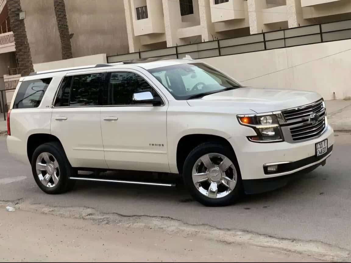 السلام عليكم
 تاهو 2015 فول الفول للاخير واحد ع واحد LTZ اعلى مواصفات 

محرك 5.3 دفع رباعي
ماشية 217 الف قابل للزيادة

المواصفات

مواصفات ال LTZ معروفة وعالية

مقاعد منفصلة
دخول ذكي ٤ ابواب
ترحيب
فتحة سقف
تشغيل واطفاء عن بعد
فتح صندوق واغلاق عن بعد
سيتم صوت ١٠ سماعات
تدفئة تبريد الكشنات
شاشة وسطية خلفية
قاصة 
عدسات زينون قوي جدا

وباقي مواصفات التاهو LTZ معروفة 

الحادث
 قطعتين فقط ربع باب وربع جاملغ خلفي صفحة السايق 
بدون اي ايرباك وبجم كبس والصورة مرفقة للبجم
بيها شخوط بسيطة ورصعة فقط 

سنوية لل ٢٩ هزة جديدة ارقام جديدة تحويل مباشر 

السعر : 305$ وبيها مجال للشراي
تواصل واتساب واتصال حياكم الله
***********

بيع مستعجل مو جاد ومو شراي لتتواصل .
