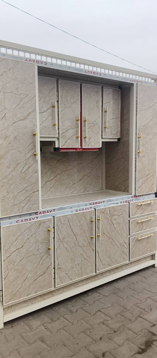 السلام عليكم تم وصول وجبة كاونترات توفر جميع القياسات ول الوان العنوان سبع البور شارع ٤٠معرض المدينه للاثاث🔥 
***********
