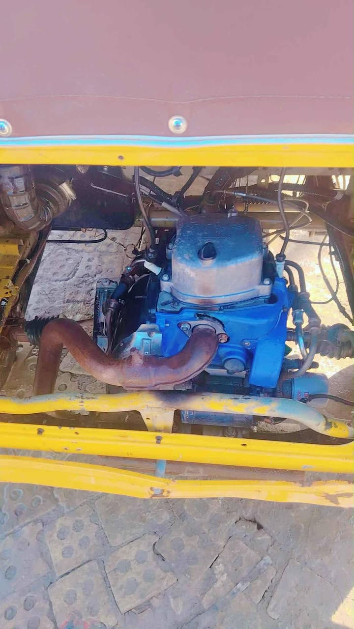 بغداد النهروان تكتك البيع السعر 7ملاين وبيه مجال ***********
