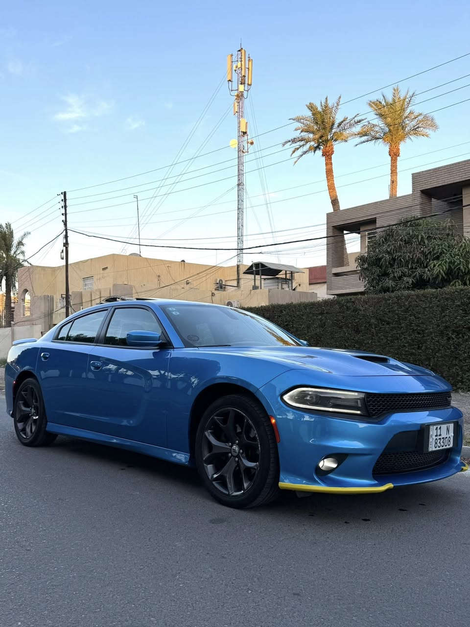 جارجر جيتي 2019 خليجي
بيها صبغ ربع الباب خلف السائق فقط 
فول مواصفات ١/١
ماشية 62 الف مايل
سنوية ورقم وهزة جديدة بسمي
السعر : $257 بي مجال بسيط
الهاتف : ***********
العنوان : بغداد - حي الجامعة
