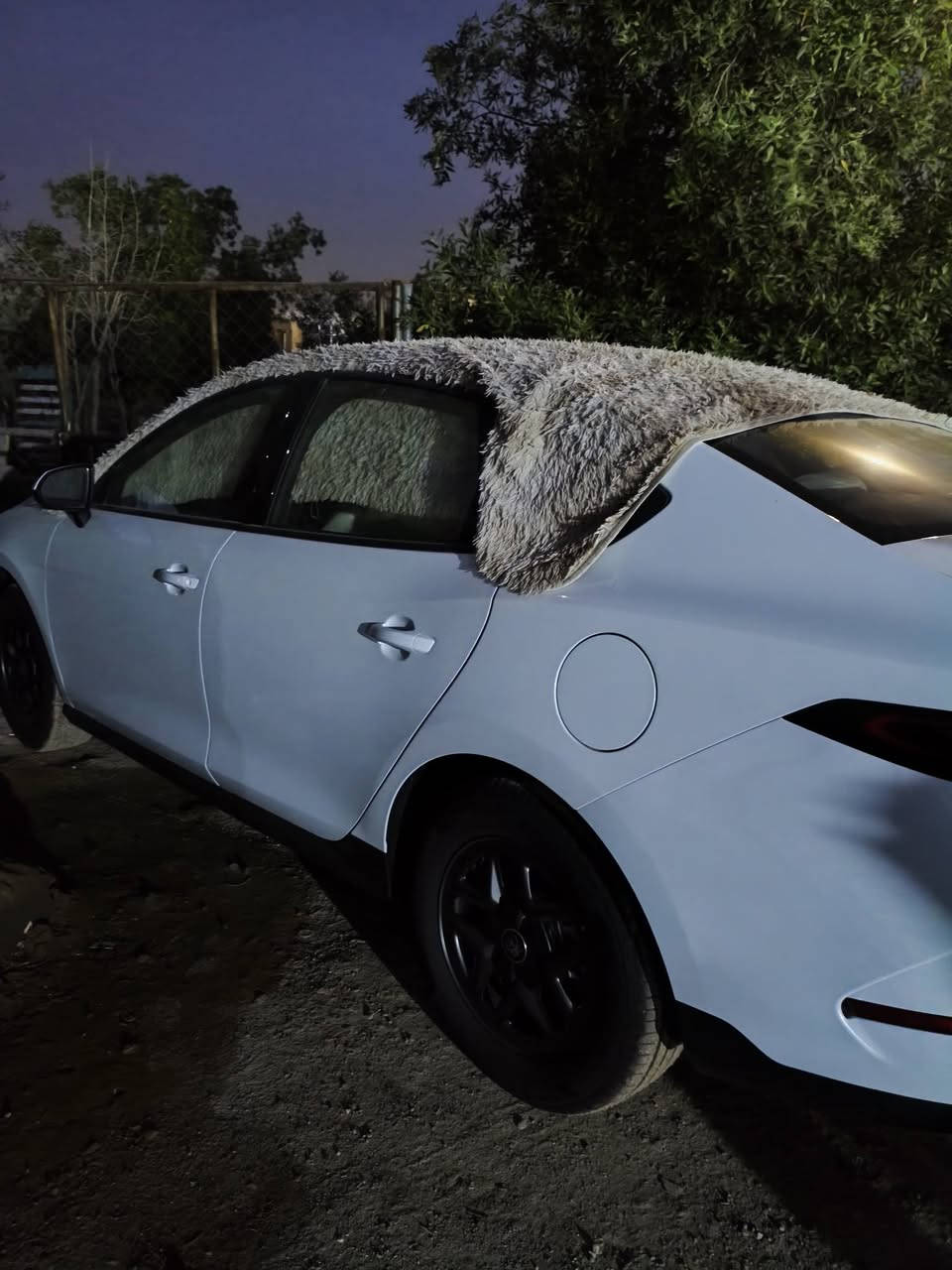 السلام عليكم 
BYD 
جن بلاس 2025 زيرو ما ماشيه 
الداخل ابيض
مرقمه السياره بأسمي تحويل ثاني يوم 
السعر 19.600 قفل 
الرقم : ***********
