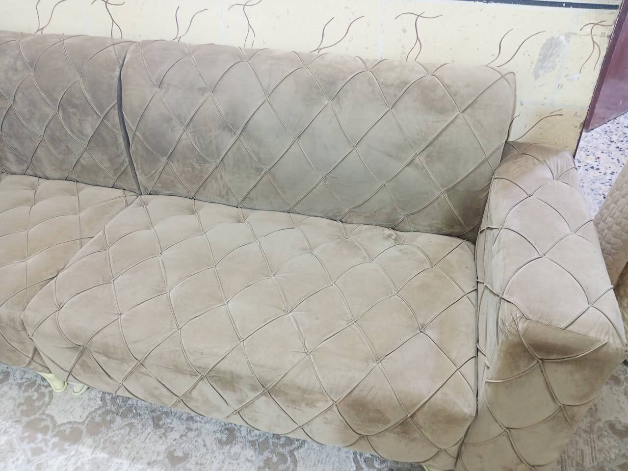 سلام عليكم تخم قنفات للبيع
نضيف حيل ستعمال اقل 5 اشهر 
متكون 6 ام نفرين
و 1 ام نفر 
و 1 ام 3 نفرات
سعر 750 وبي مجال قليل 
***********
ادمن وافق رحمه علا اهلك
