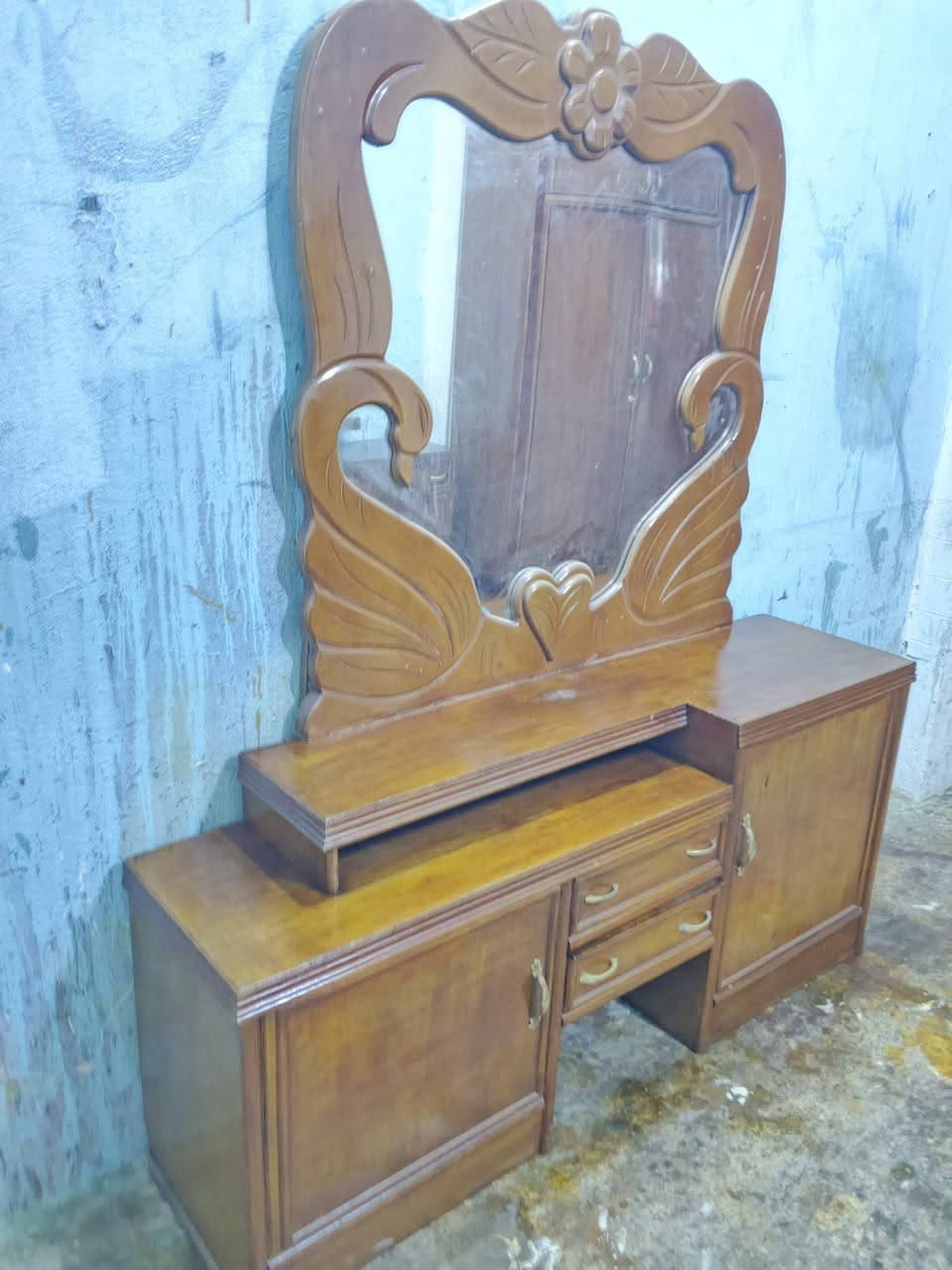 تخفيضات تخفيضات فقط ب480الف 
غرفة نوم مستخدمه صاج تزكام تكمه العنوان بغداد موبايل ***********لدينا خدمة توصيل بكروه
