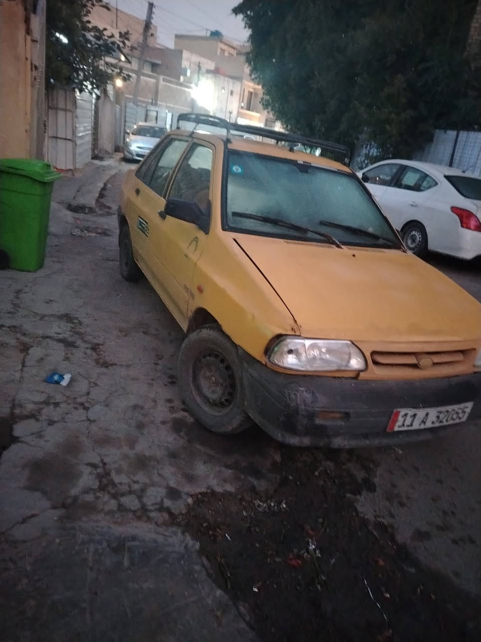 سايبه للبيع موديل ١١ بسمي رقم جديد مصفره شواصي جيده محرك ايبخر بغداد حي العامل السعر ٢٠ بي ***********
