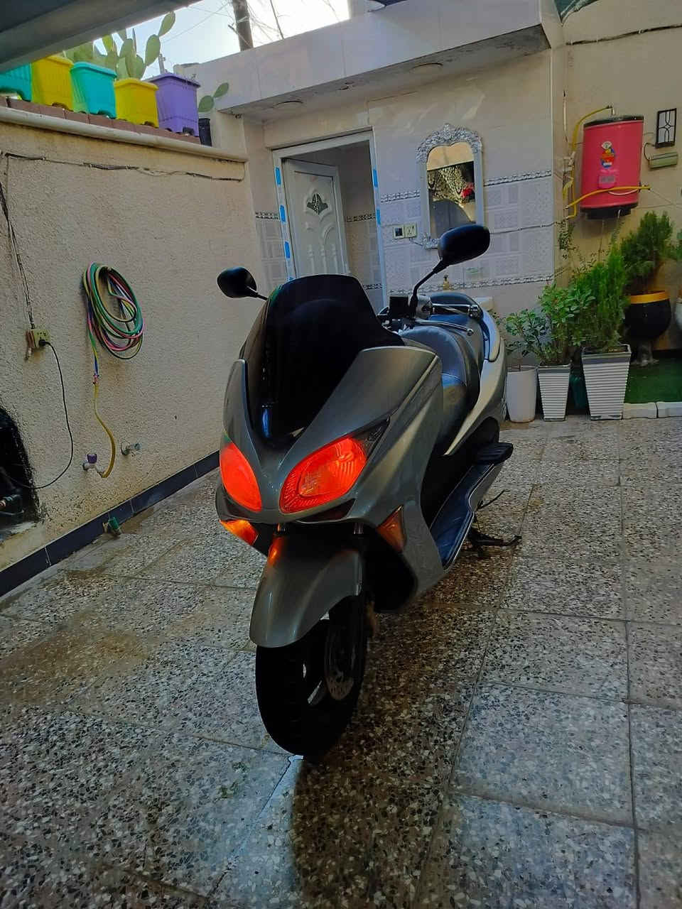 سلام عليكم فورزه 9/0 /7كير /4تحؤيلات استيرن رياضي  استاند حساس منضؤمه زنؤن متغير   بكلايت كرستال اكلؤب جنطه
كهربايات كيجات كلهه شغاله 
لون مميز بلاد دراجه نضافه فؤل 
اؤراق كامله  تخم تاير جديد طستهه ناعمه 
 دراجه مكفؤله  كلهه  شلعه ؤمعدل فؤل سعرهه مليؤن ؤ250مكانهه بغداد شراي اتصل عرقم ؤتدلل رقمي***********
