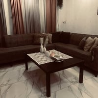 كونر تركي للبيع 8 مقاعد نضيف جدا  اللون رصاصي المكان الزعفرانيه الشراي...